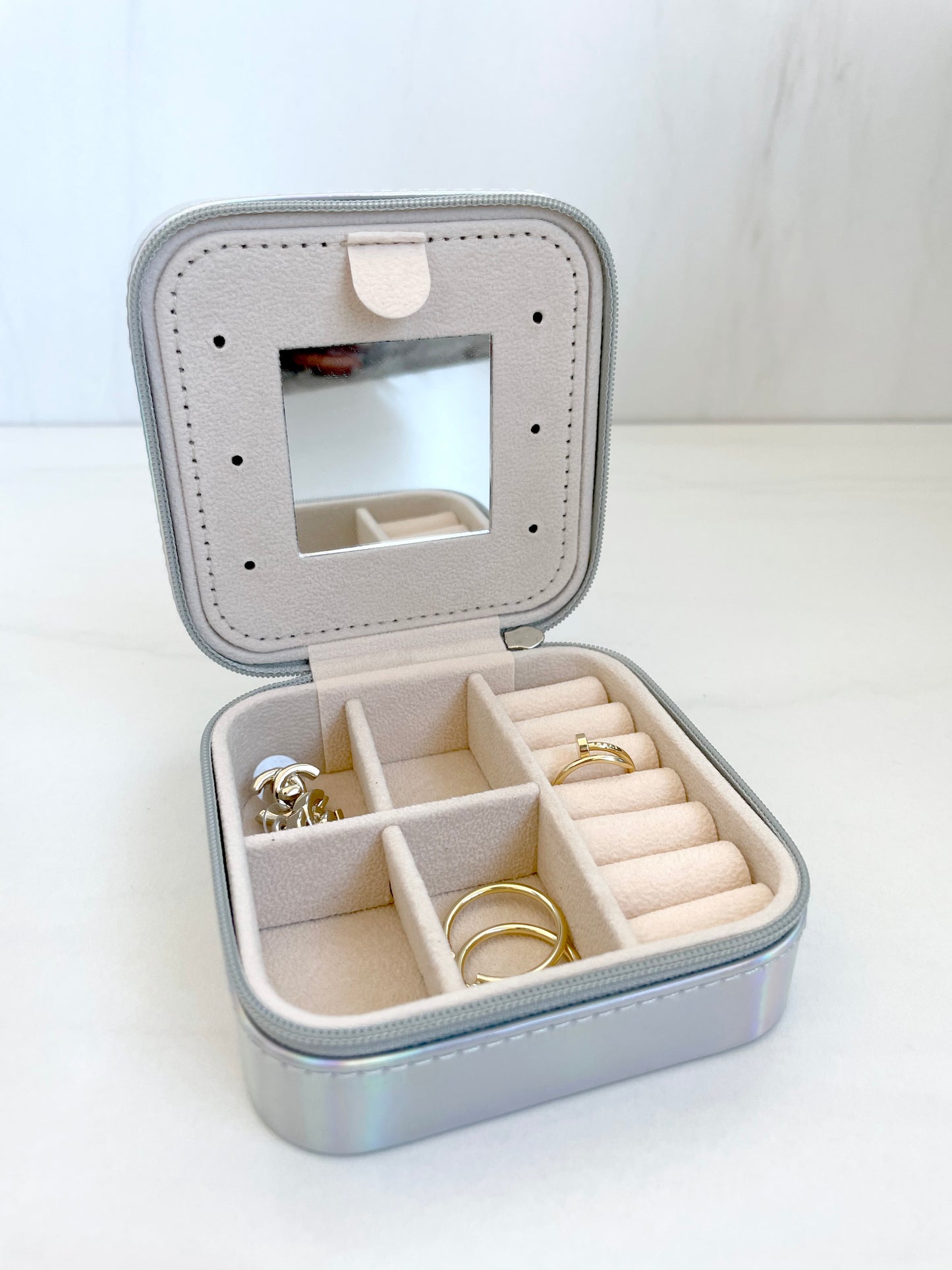 Cloud 9 Jewelry Traveller - By Bougie x Broke