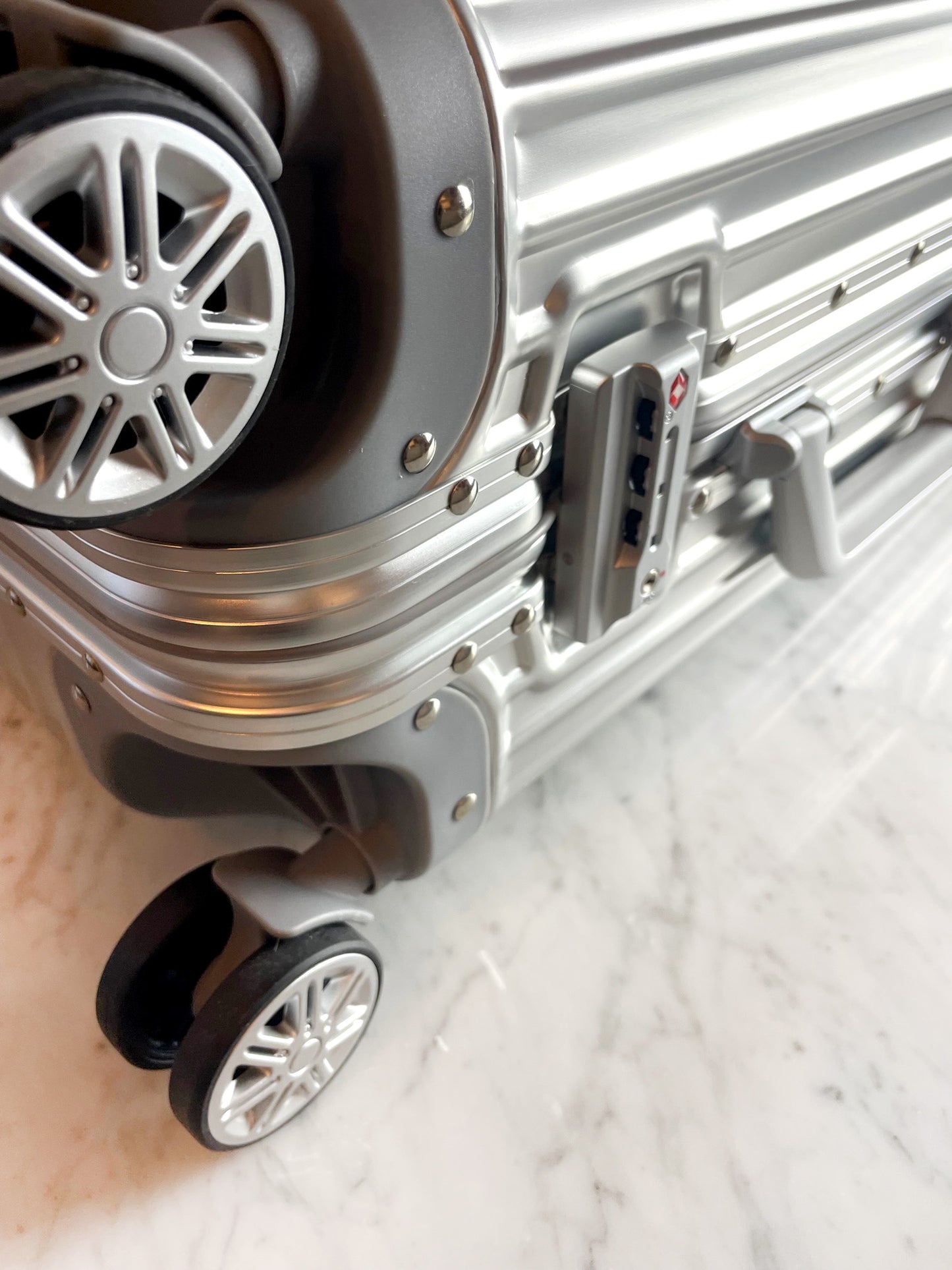jet-set go carry-on suitcase