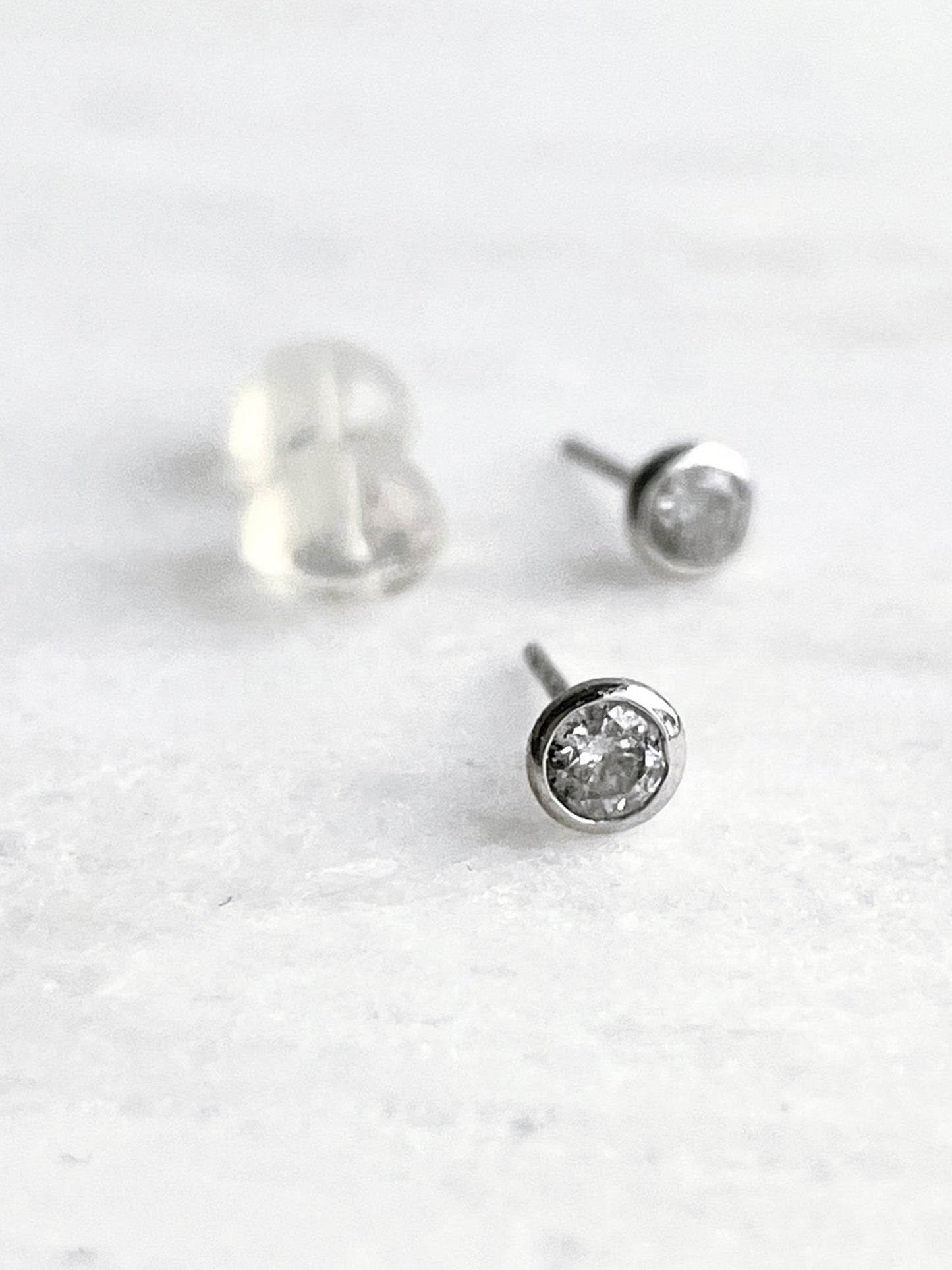 Tiny Diamond Dancers