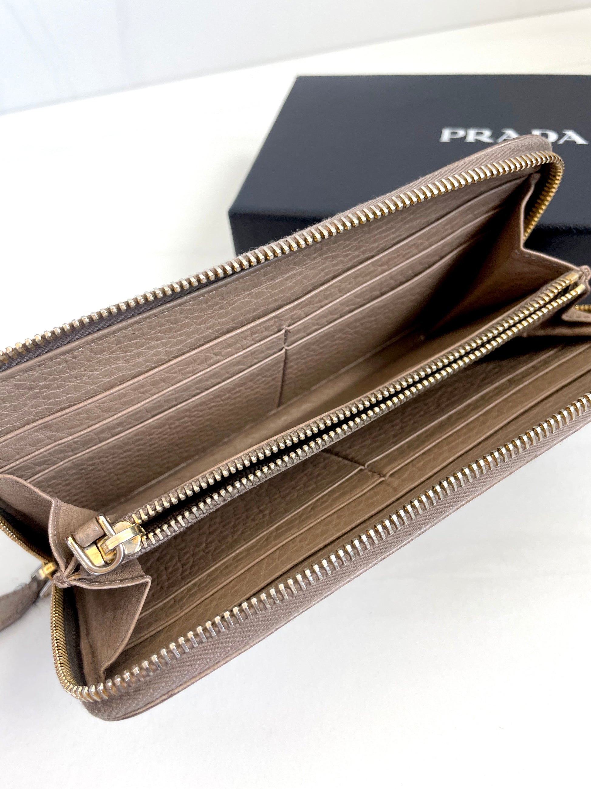 Prada Saffiano Leather Wallet  Prada Zipped Beige Ladies Wallet